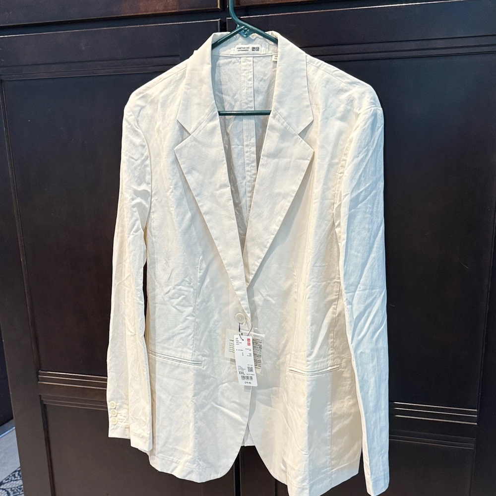 Uniqlo Cream Blazer for Women